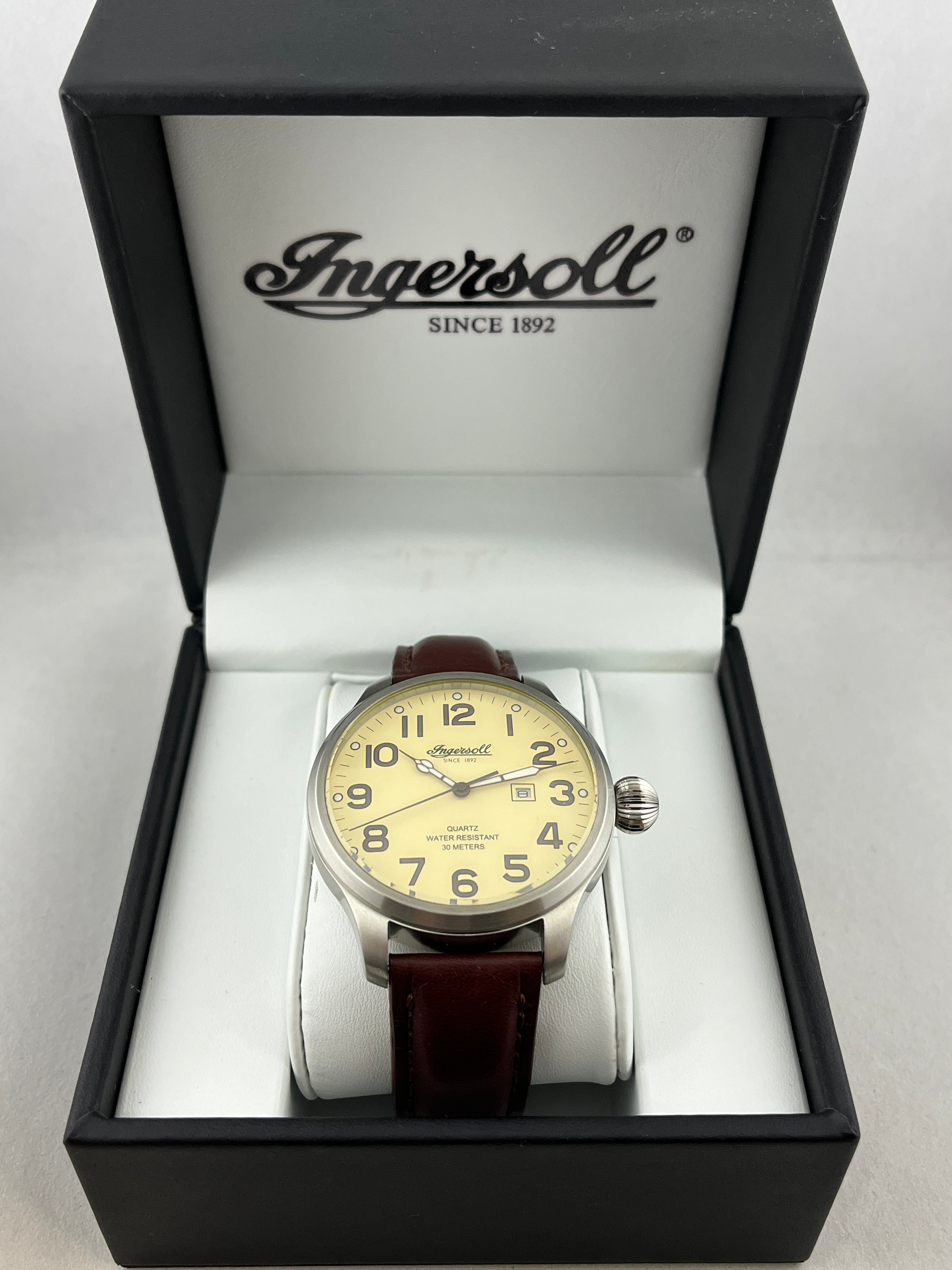 Neue Ingersoll Quartz mit Datum und Lederarmband online kaufen Classy Watches